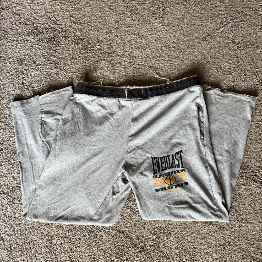 Vintage Everlast Gray Graphic sweatpants